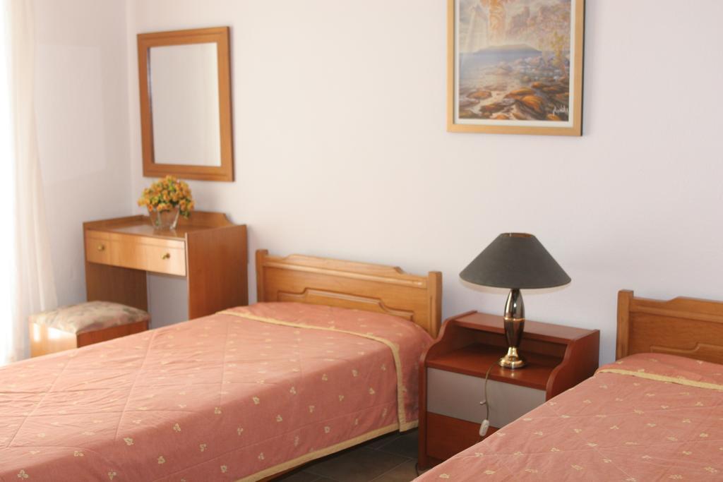 Artemis Mezonettes Hotel Фурка Стая снимка